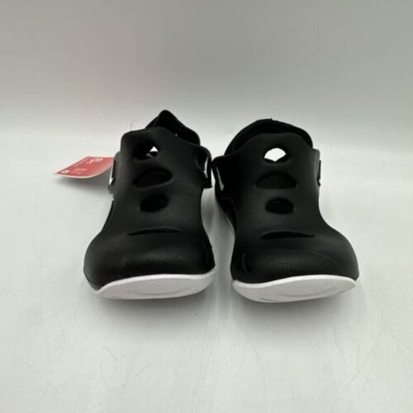 6c nike sandals